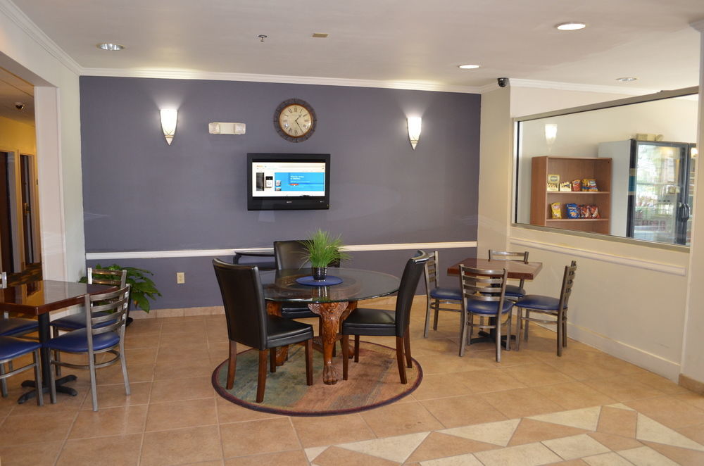 Stay Express Inn And Suites Atlanta יוניון סיטי מראה חיצוני תמונה